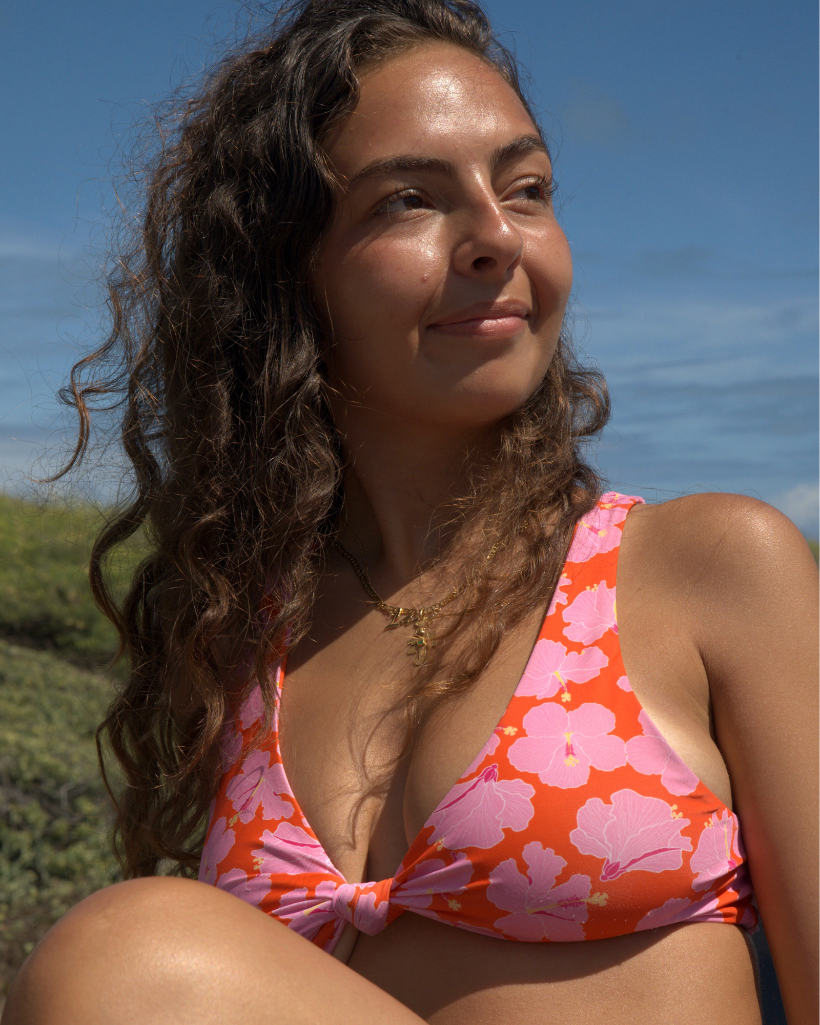 HULA TOP