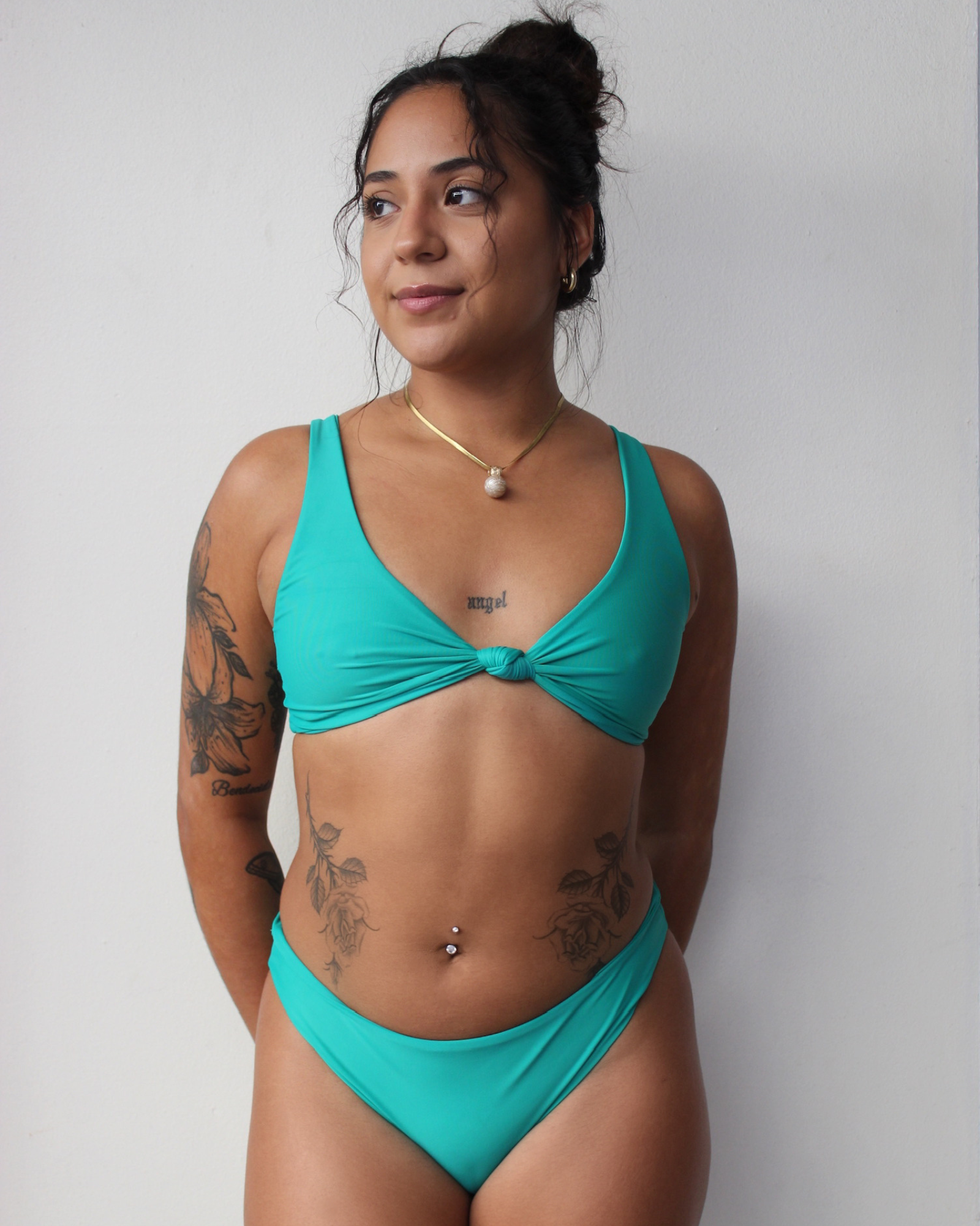 HULA TOP