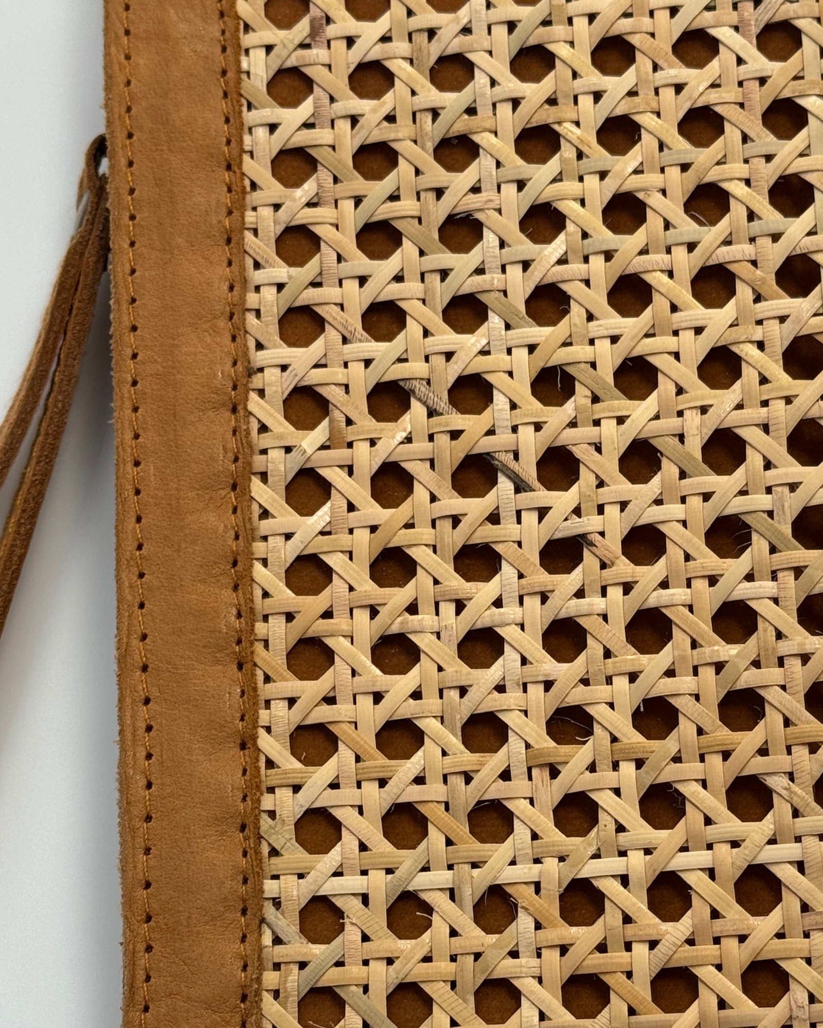 Bella Clutch